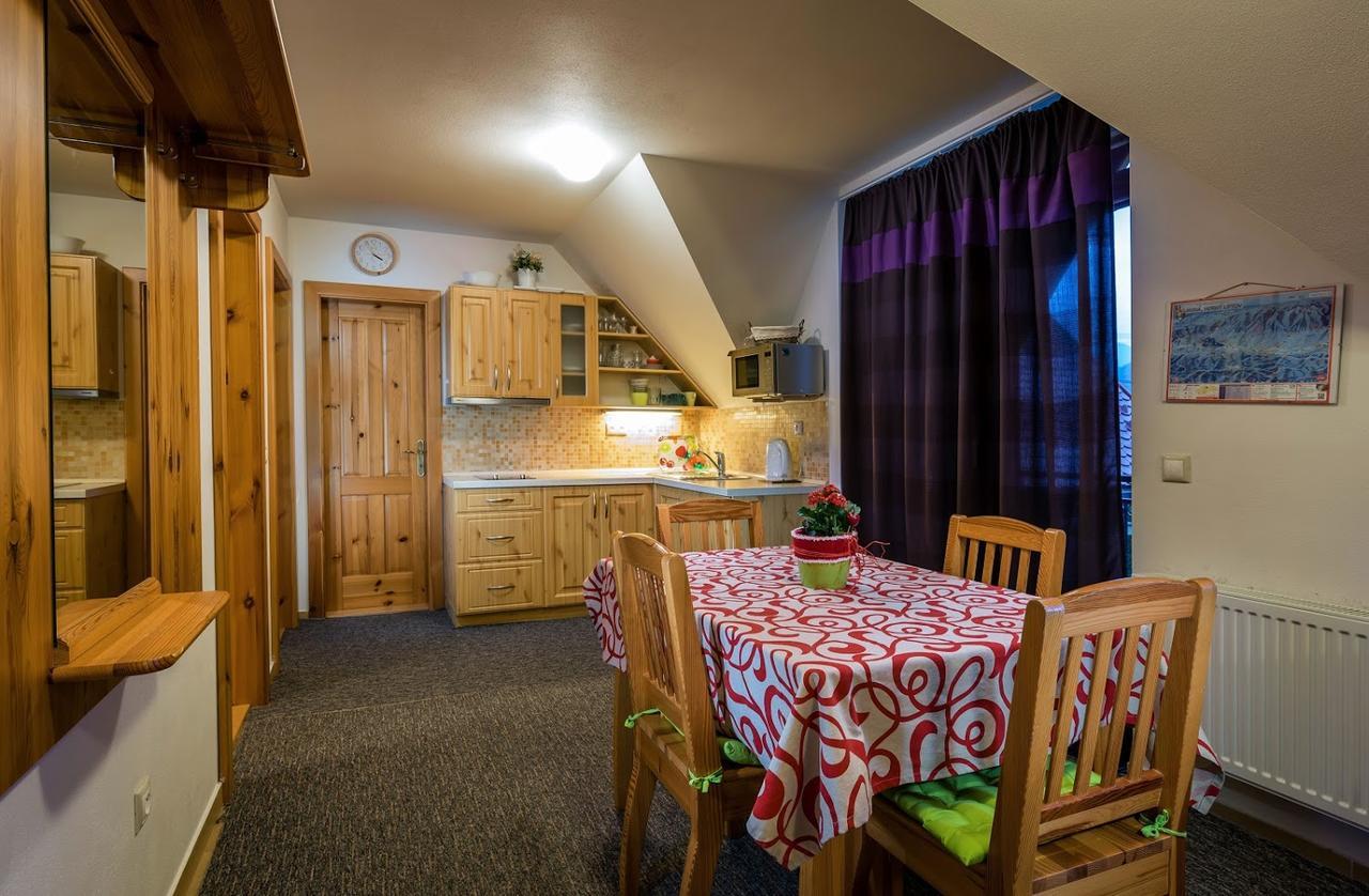 Guest House Privat Pod Lesom Pavcina Lehota  Ngoại thất bức ảnh